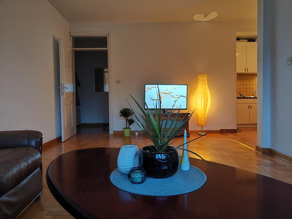 Appartamento Srecko No3 Belgrado Esterno foto