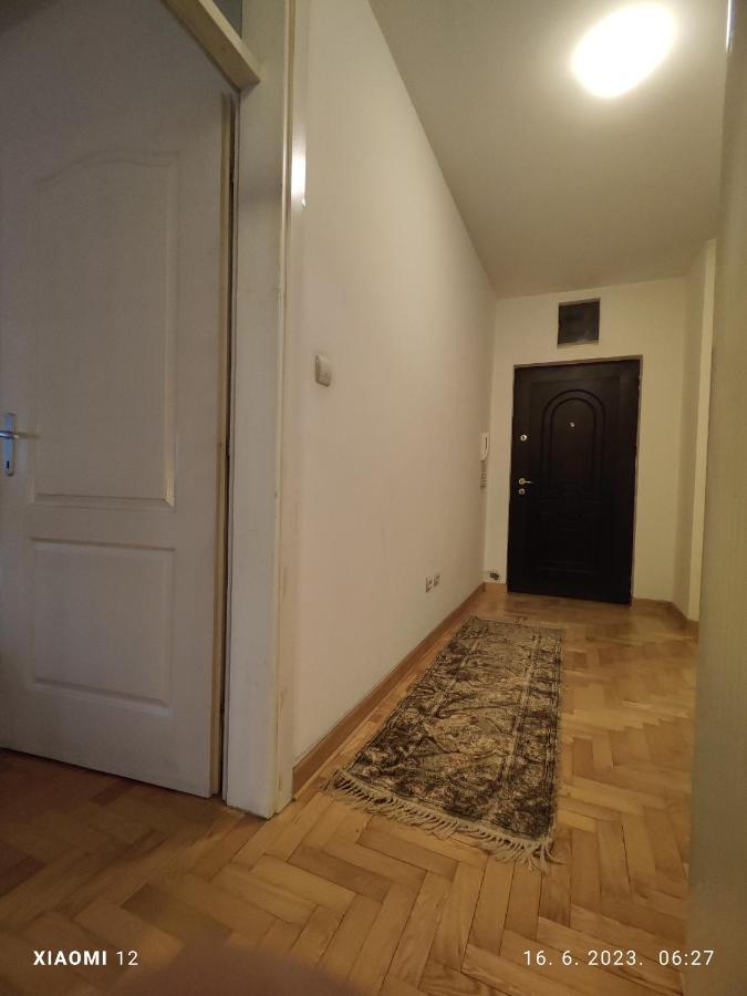 Appartamento Srecko No3 Belgrado Esterno foto